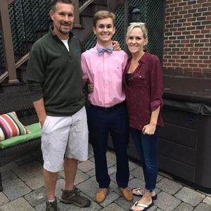 Meet your Posher, Hank